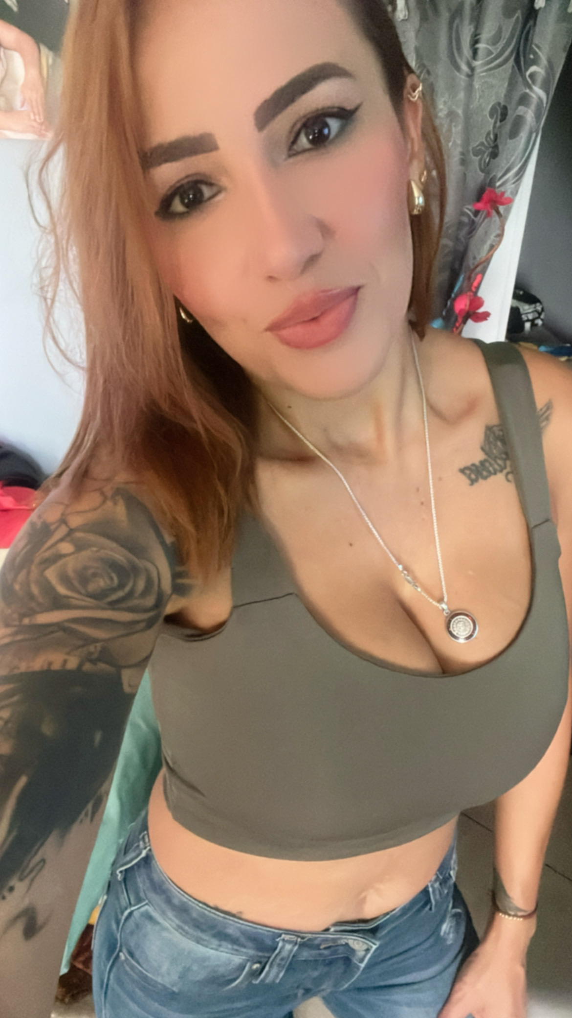 {"eId":"672320797563255","CameraPosition":2}